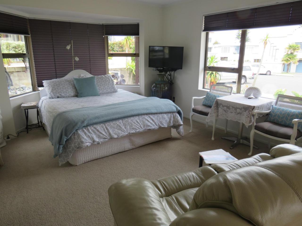 Downtown Mount B And B Mount Maunganui Esterno foto